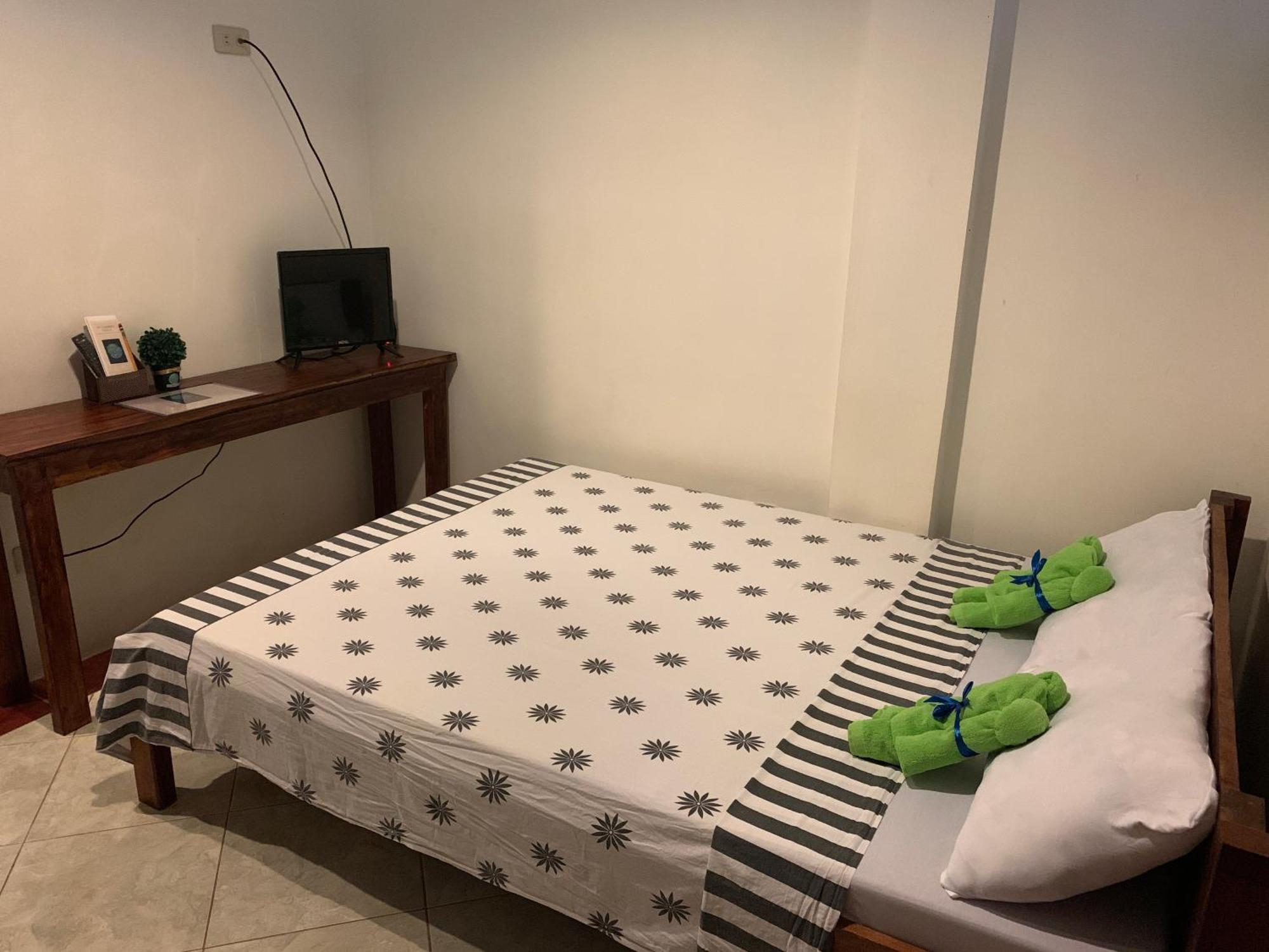Ls Garden Villa Puerto Princesa Ngoại thất bức ảnh