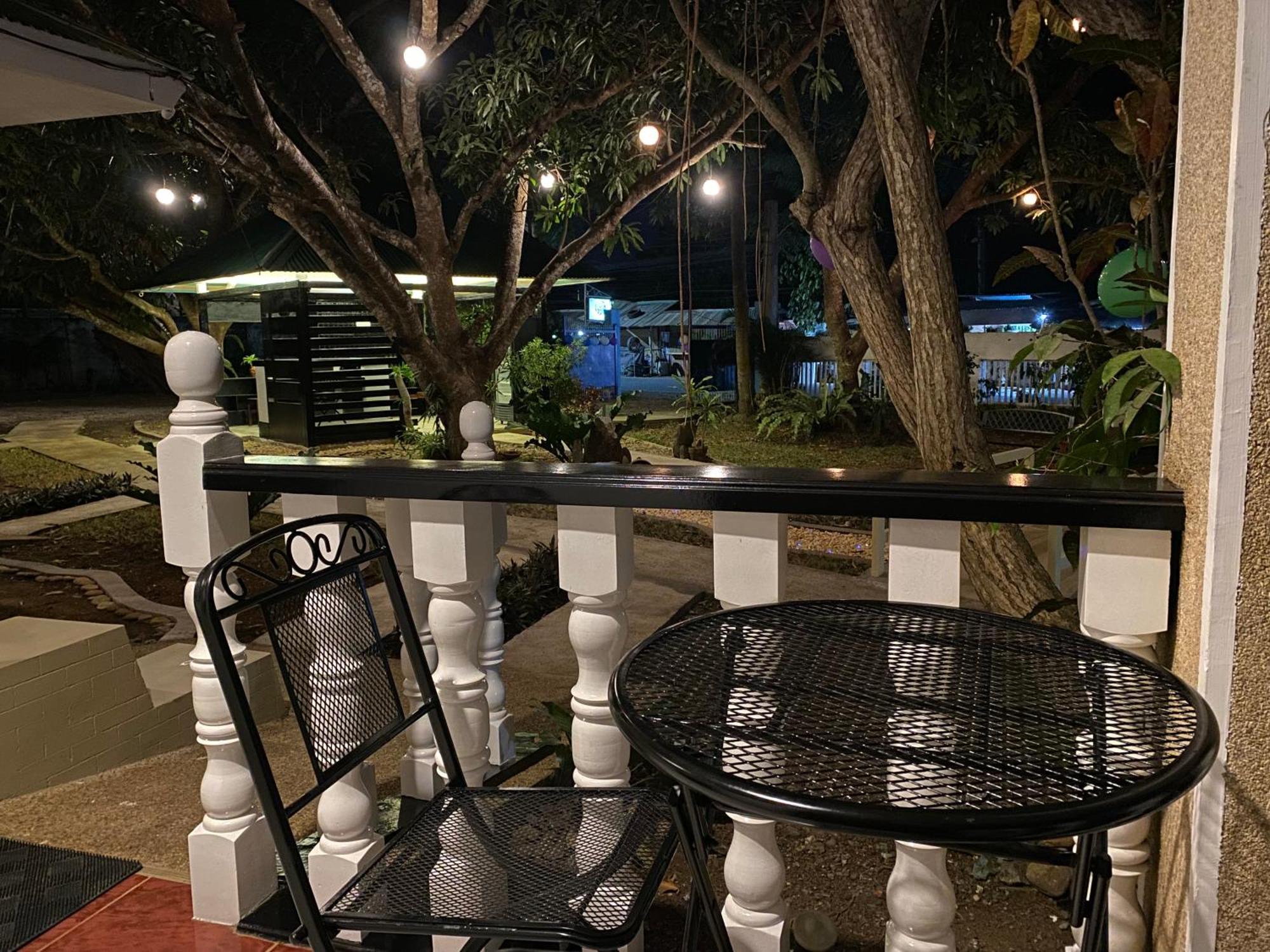 Ls Garden Villa Puerto Princesa Ngoại thất bức ảnh