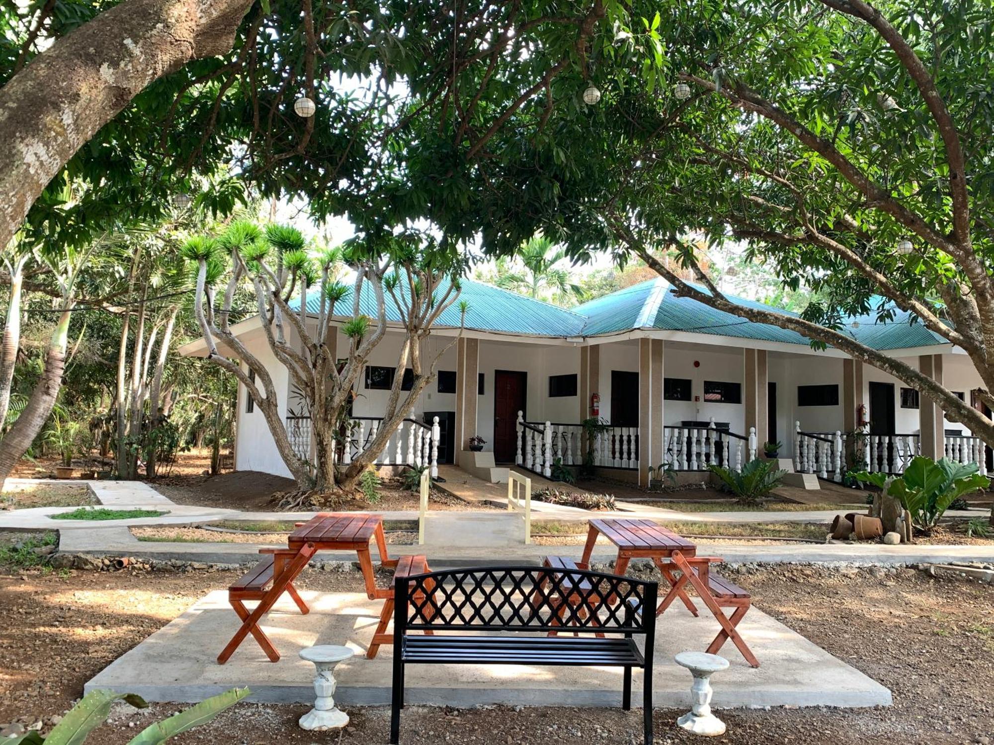 Ls Garden Villa Puerto Princesa Ngoại thất bức ảnh